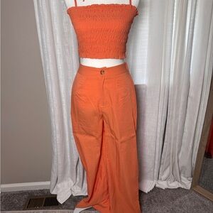 NWT 2 Piece Coral Set